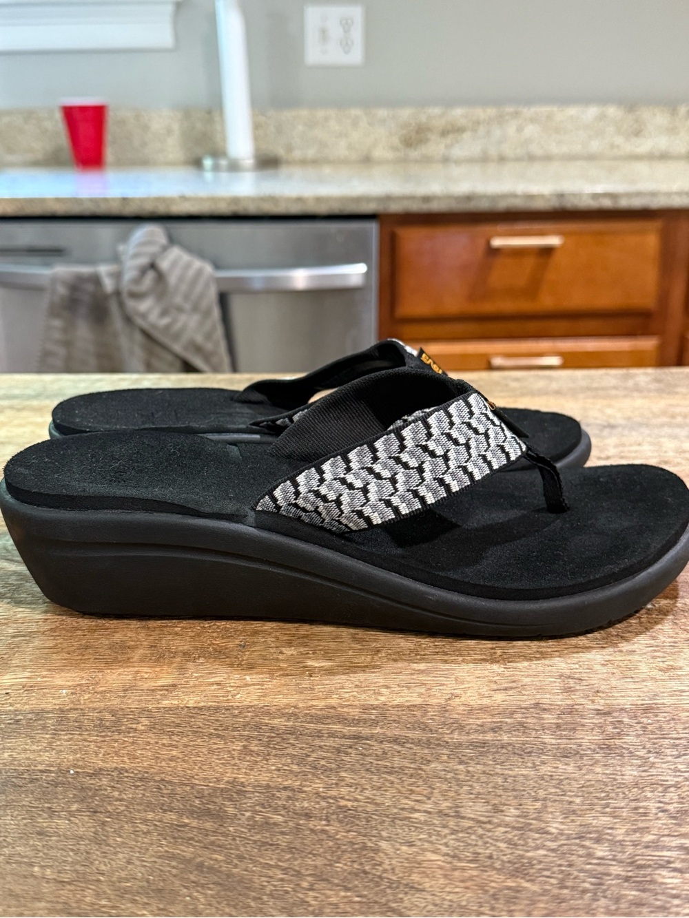 Teva Black and Gray Patterned Wedge Thong Sandals
